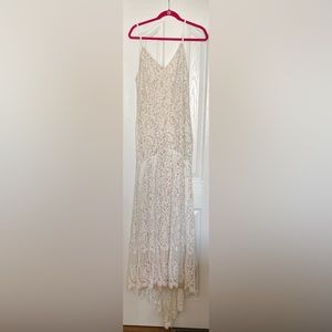Simple yet Classy Wedding Dress